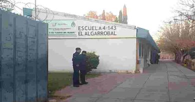 Imputan a un menor de 16 años por difundir foto intimidatoria con réplica de arma en Mendoza