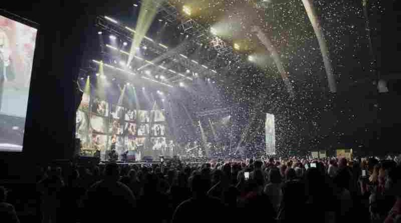 “Noticias de amor” para Rosario: Pimpinela hizo latir el Metropolitano con una noche de encanto