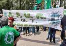 No Docentes de la UNR movilizan en la gran marcha universitaria pero no realizan medidas de fuerza