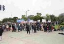 Organizaciones sociales movilizaron este jueves en uno de los ingresos a Rosario por trabajo y contra el hambre