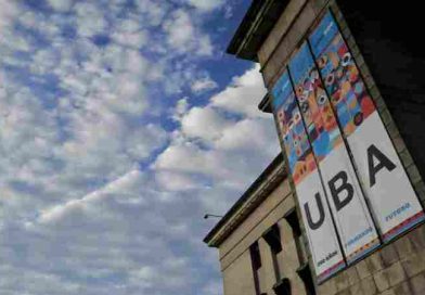 El Gobierno apuntó contra la UBA: denunció “extorsión política” para acaparar el presupuesto