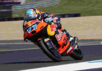 Moto3: el argentino Valentín Perrone consigue la pole position en el Gran Premio de Cataluña