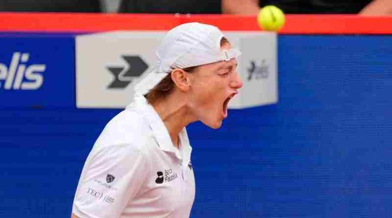 El peruano Buse hizo historia y se quedó con el título en el ATP 500 de Hamburgo