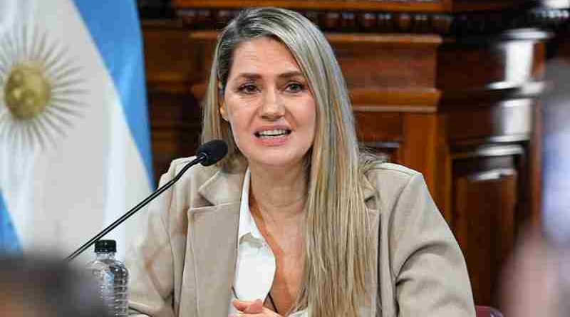 Denuncia penal contra Carolina Losada por “orquestar un plan” para proteger a abusadores y perseguir profesionales