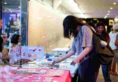 Mayo en el Cultural Fontanarrosa: intercambio de figuritas, k-pop y música en vivo