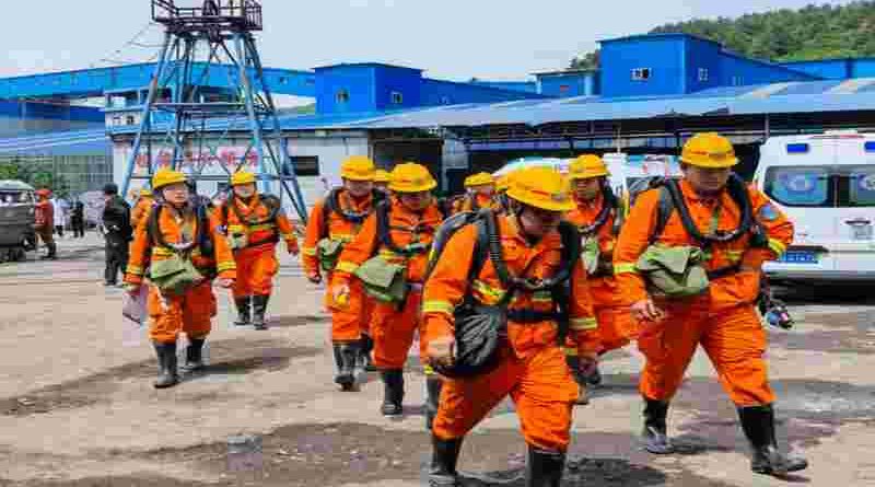 China: explosión en una mina de carbón deja 82 muertos y dos desaparecidos