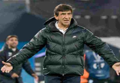 Costas puso en duda su continuidad en Racing: “No voy a tomar decisiones en caliente”