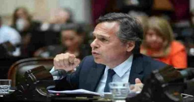 Giuliano presentó un proyecto para frenar la resolución que dejó sin transporte gratuito a personas con discapacidad