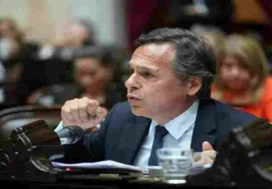 Giuliano presentó un proyecto para frenar la resolución que dejó sin transporte gratuito a personas con discapacidad
