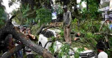 India: una tormenta eléctrica en Uttar Pradesh causó más de cien muertes y derrumbes masivos