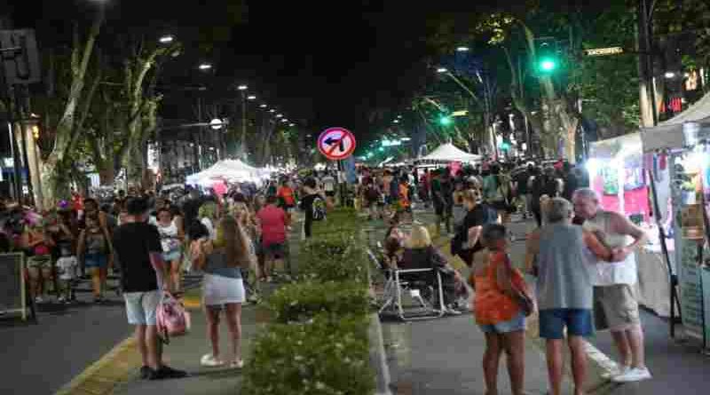 Tiro Suizo se viste de fiesta con una nueva edición de La Noche en mi Barrio