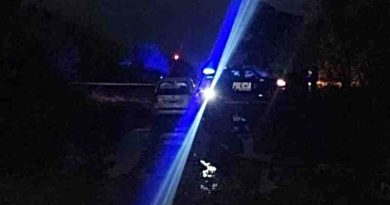 Conmoción en Pérez: hallaron muerto a un chofer de Uber junto a su auto en una zona descampada