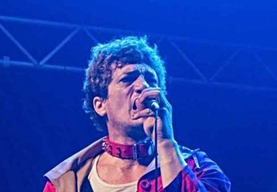 El regreso más esperado: Pity Álvarez vuelve a Rosario para una misa de “archivo en vivo y rocanrol”