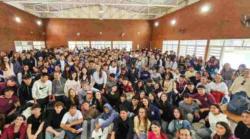 La provincia desarrolla los encuentros “Redes que Participan: Ciudadanía, Salud y Cuidado”
