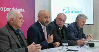 Puccini reivindicó el “modelo anticíclico” de Santa Fe como respuesta al escenario económico nacional