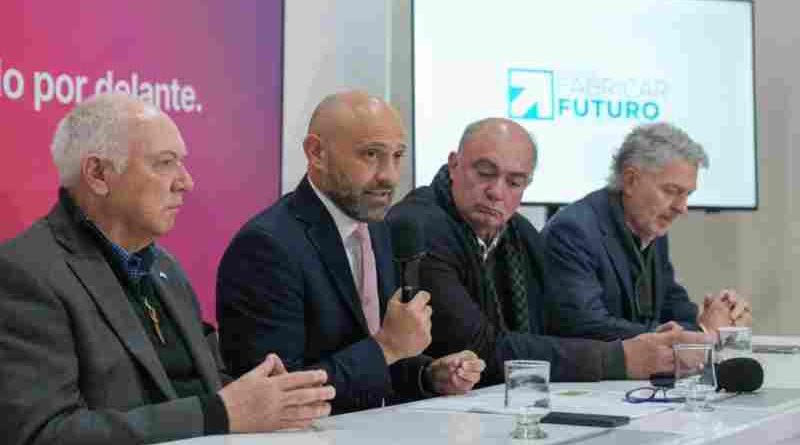 Puccini reivindicó el “modelo anticíclico” de Santa Fe como respuesta al escenario económico nacional