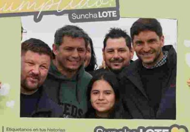 Pullaro en Sunchales: “La obra pública es desarrollo, igualdad y trabajo” dijo al entregar 328 lotes que darán origen a un nuevo barrio