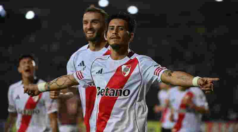 River sumó un triunfo épico ante Carabobo para acercarse a la clasificación en la Copa Sudamericana