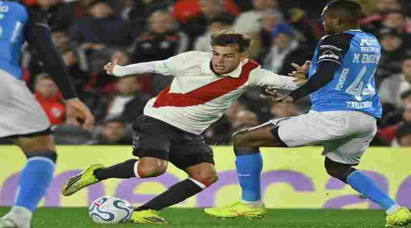 River goleó a Blooming y se clasificó primero en su grupo de la Copa Sudamericana