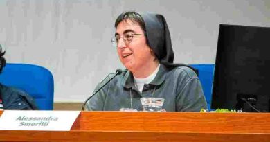 Vaticano: el Papa nombró a otra mujer en un Dicasterio