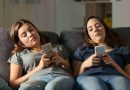 Nomofobia y ansiedad social: La crisis silenciosa que reconfigura el cerebro de los adolescentes