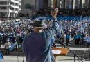 Una promesa muy especial: Abel Pintos encabezó la ceremonia de este viernes