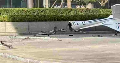 China: una avioneta se estrelló contra la Torre Citic, el edificio más alto de Beijing