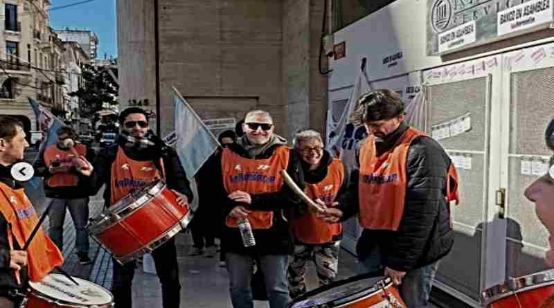 Conflicto en Nación Servicios: La Bancaria Rosario ratifica medidas de fuerza tras el despido de un trabajador