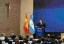 Milei dice que cree en la honestidad de Adorni, pero si la Justicia lo considera culpable lo “eyecta”