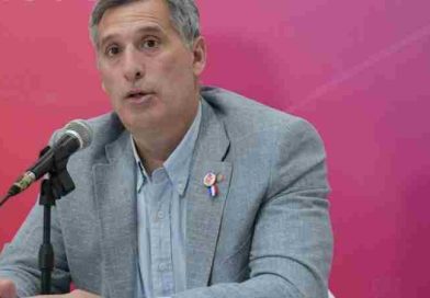 El gobierno provincial lleva a los docentes una propuesta de aumento semestral cercano al 15%