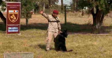 La Policía de Santa Fe realizó el primer Curso Nacional de Guías de Canes de Seguridad
