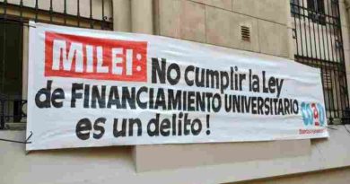 Los docentes de la UNR realizan un paro este próximo lunes