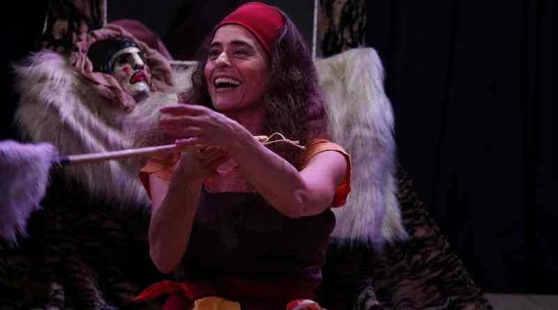 Teatro en Rosario: Tensión social, fe popular y delirio en el estreno de “Che, Señora”
