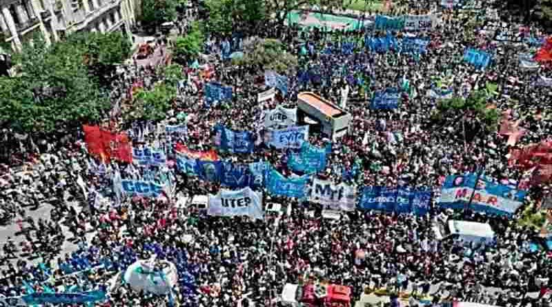 La CGT Rosario, la Intersindical, la CATT, la CTA y movimientos sociales se movilizan este miércoles en defensa de los jubilados