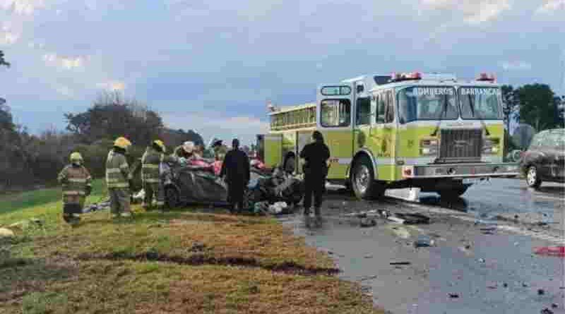 Un choque impactante en la autopista Rosario-Santa Fe deja un saldo de dos muertos
