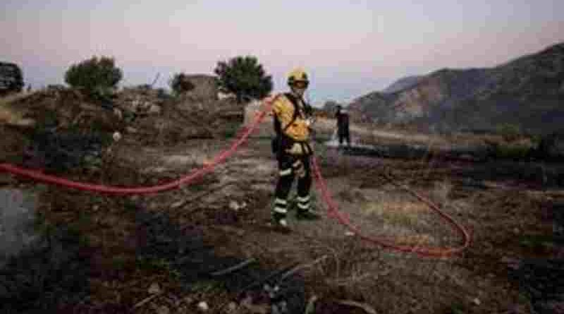 Grecia: declaran estado de emergencia en Creta y evacúan a 8.000 personas por incendios forestales