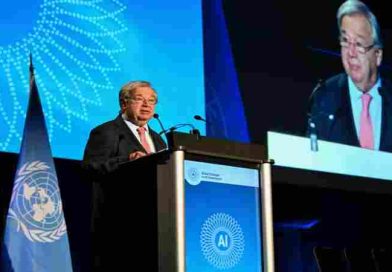 Guterres hace primera visita de un jefe de la ONU a Damasco desde 2009 y promete apoyo para la recuperación