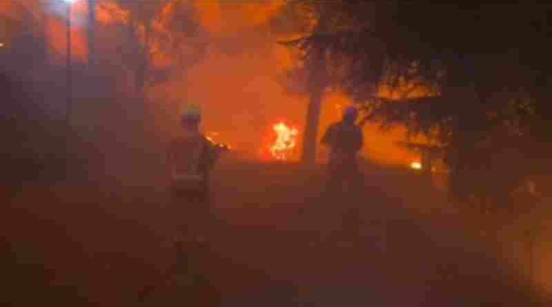 España: el Gobierno declaró la emergencia nacional por incendios forestales y hay más de 20.000 evacuados