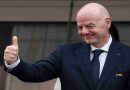 Infantino respondió las criticas por la nulidad de la roja a Balogun y confirmó el llamado de Donal Trump