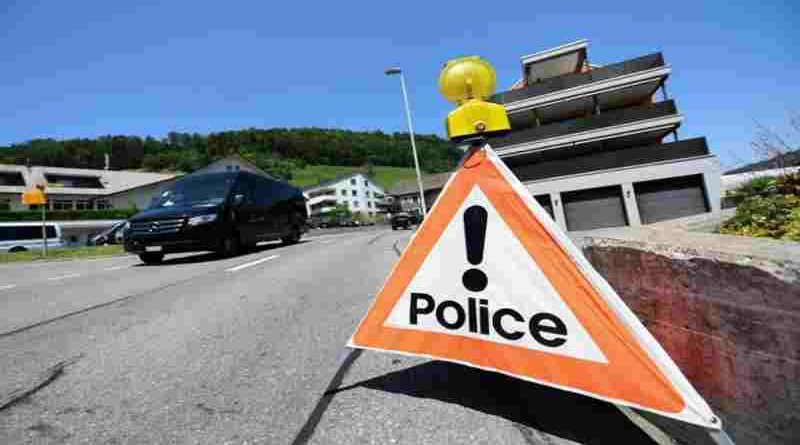 Irlanda: la policía de ese país halló una bomba en un auto