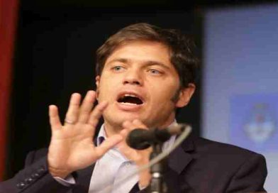 Kicillof se suma a una cumbre progresista en Uruguay frente al crecimiento de la derecha en la región