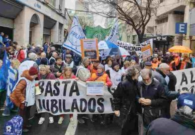 Miguel Vivas (CGT Rosario): “Tenemos que salir en defensa de nuestros jubilados, nuestra industria y nuestros trabajadores”