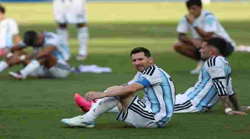 “El dolor es muy grande y va a costar que cierre”: El mensaje de Messi tras la final ante España