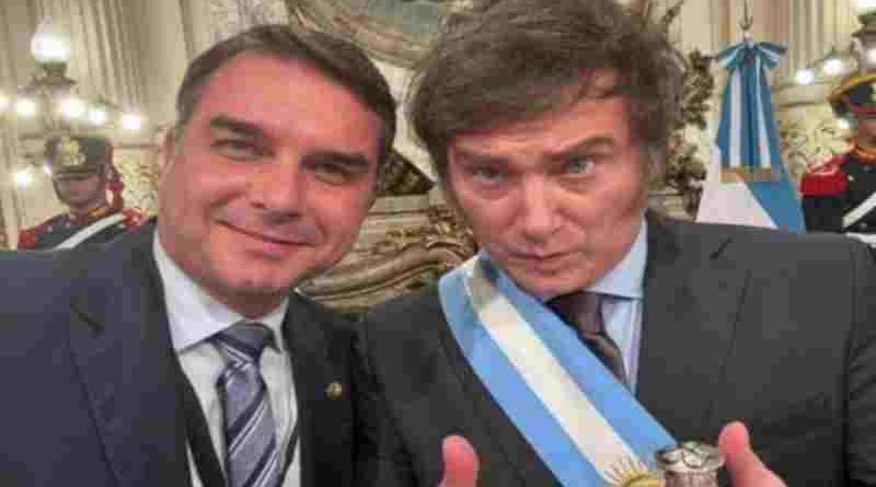 Diputados del PT brasileño piden abrir investigación contra Milei por su visita a Flávio Bolsonaro
