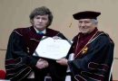Javier Milei fue distinguido con un Doctor Honoris Causa por una universidad de Perú
