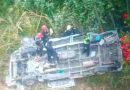 Perú: Una combi cayó a un abismo en el norte del país y dejó un saldo, al menos, 14 muertos