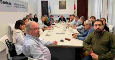 La provincia reabrió la paritaria con los gremios de la salud