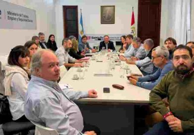 La provincia reabrió la paritaria con los gremios de la salud