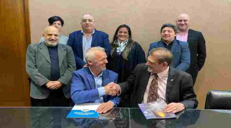 El sindicato aduanero y la UTN firmaron un convenio para fortalecer las políticas de seguridad laboral