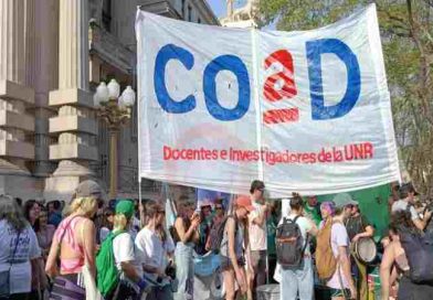 Los docentes de la UNR realizarán un nuevo paro de 48 horass el 27 y 28 de agosto